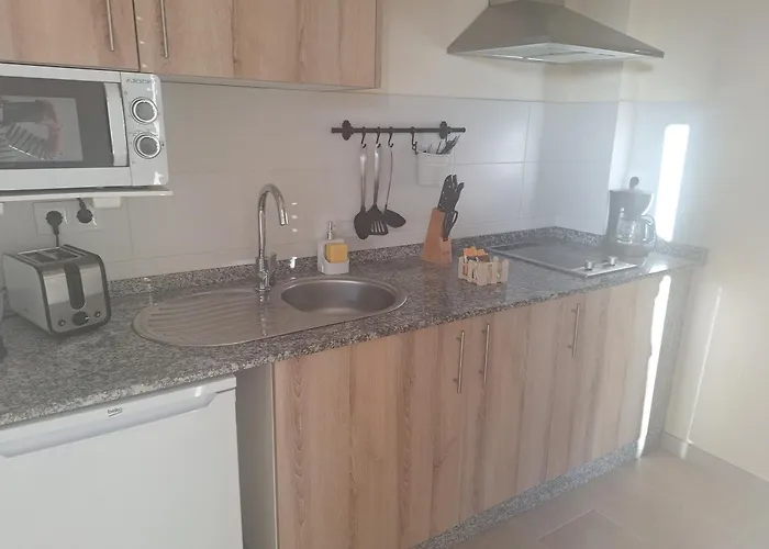 Costa Xuno * آكورونيا